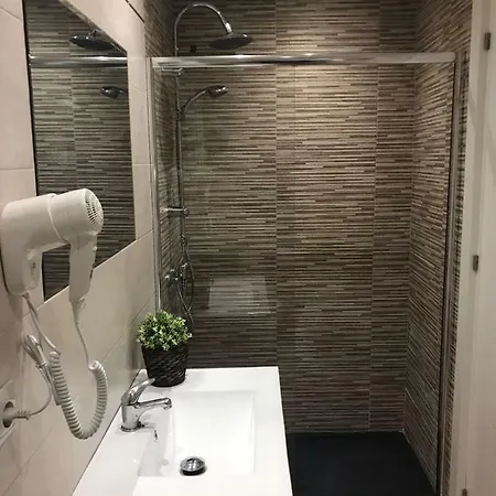 Alameda Apartment *
